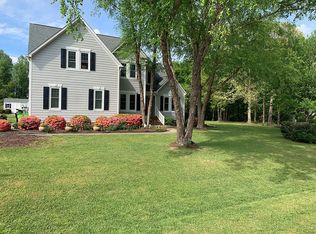 2816 White Rail Dr, Fuquay Varina, NC 27526