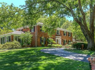 246 Doulton Pl, Saint Louis, MO 63141