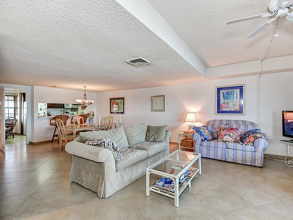 5th image of 743 Marina Point Dr