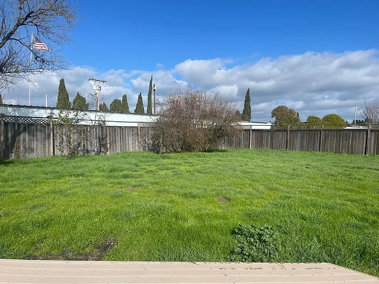 829 Liana Ct — Photo 25