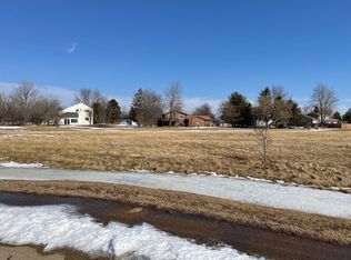 163 Prairie Turn Rd, Cabery, IL 60919