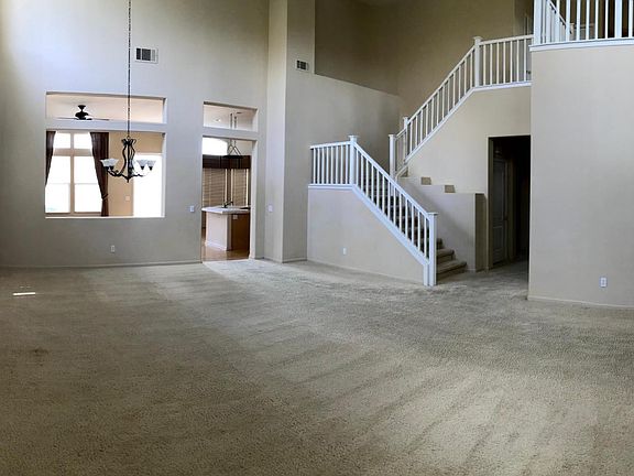 3rd image of 23431 Abury Ave