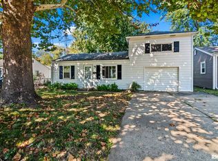 47 Lilac Ln, Springfield, IL 62702