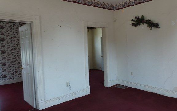 4th image of 1014 William St