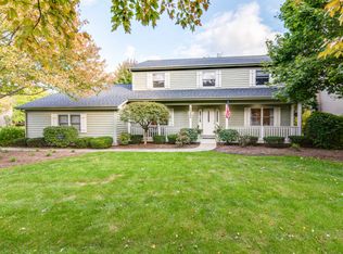 2360 Worthing Dr, Naperville, IL 60565