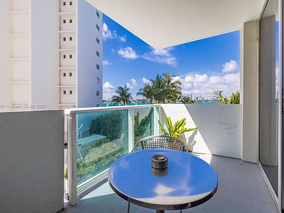 5th image of 1200 West Ave APT 306