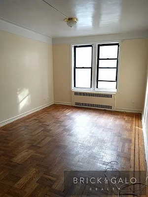 Rented by BRICK & GALO REALTY CORP | media 10