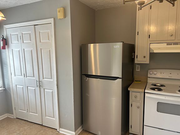 3rd image of 5183 Ridge Forest Dr