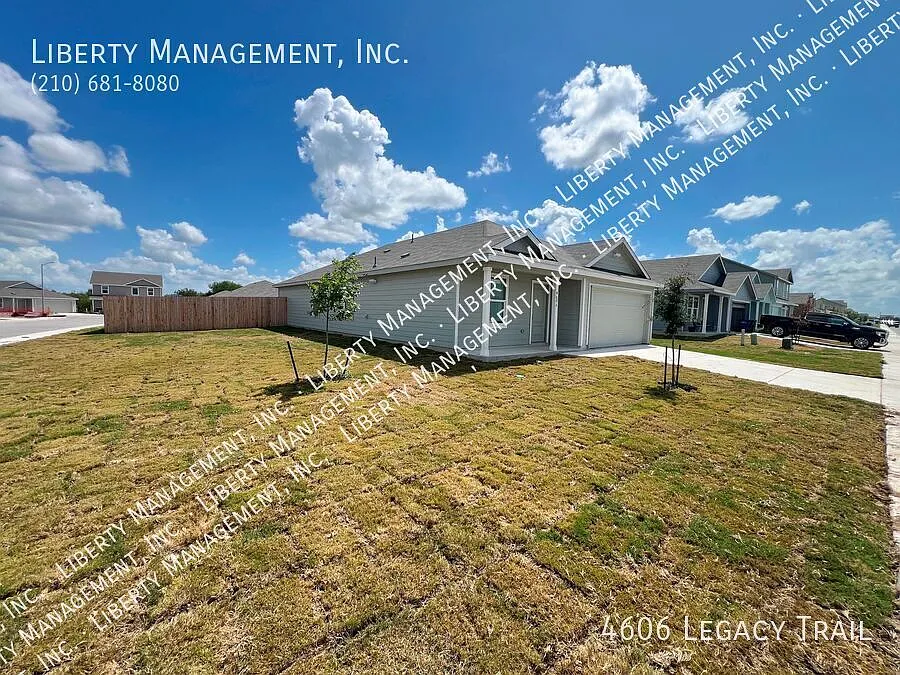Brand New 4 Bed, 2 Bath Home — Photo 2