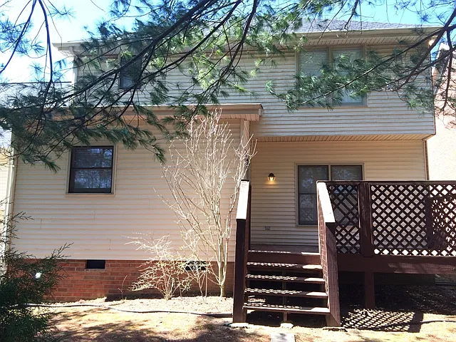 1216 Buckingham Cir — Photo 9