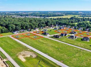 947 Live Oak Trl, Lima, OH 45807