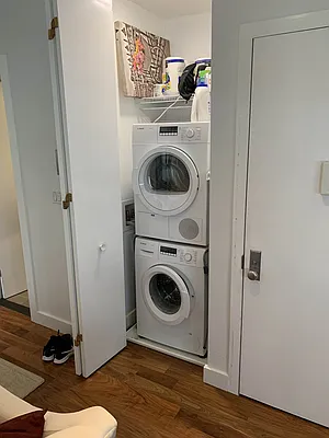 Rented by Flatiron Real Estate Advisors LLC | media 41