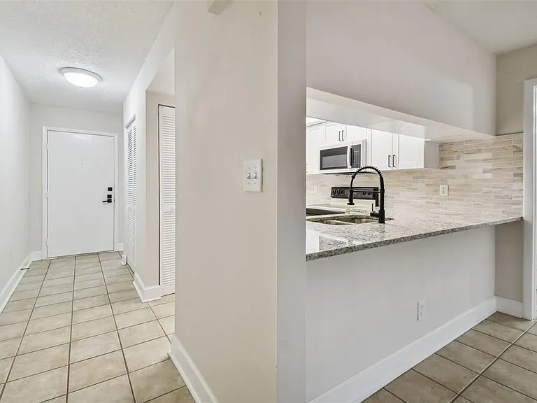 4800 Brittany Dr S #102 — Photo 14