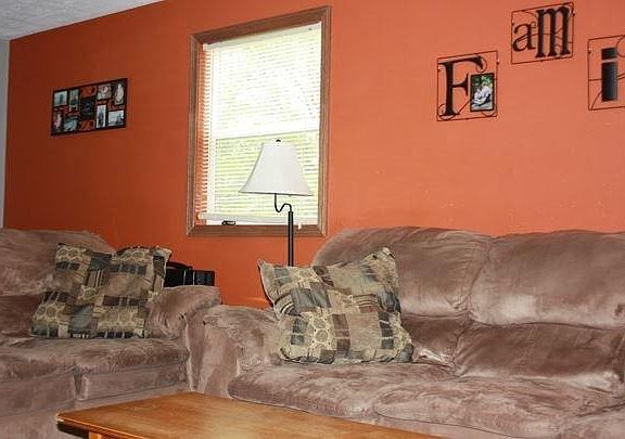 4th image of 406 N Van Gordon Ave