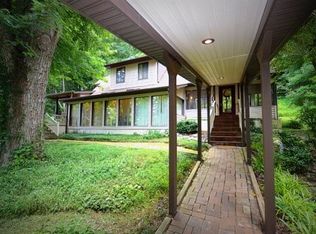 411 Greenbrook Cir, Unicoi, TN 37692