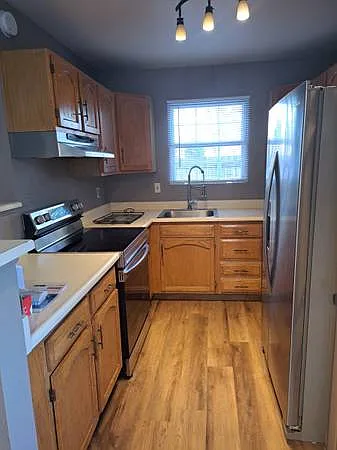 2 bed, 1250 sqft, $2,295 — Photo 4