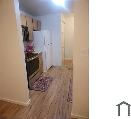 2 bed, 998 sqft, $2,100 — Photo 4