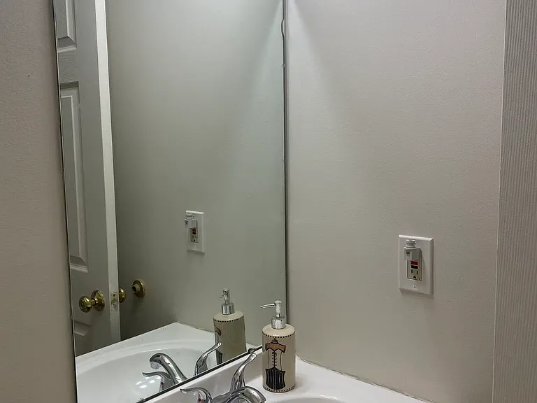 3015 Debra Ct — Photo 8