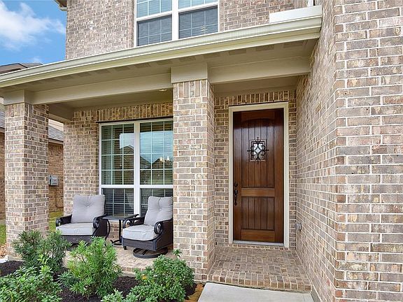3rd image of 15511 Kinder Bluff Ln