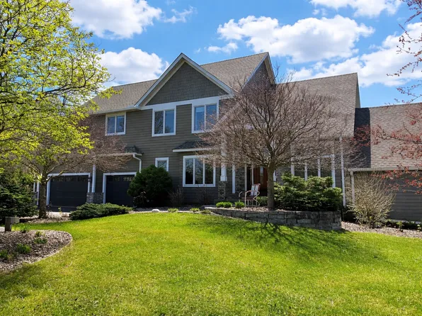 2890 Imperial Ave N, Lake Elmo, MN 55042
