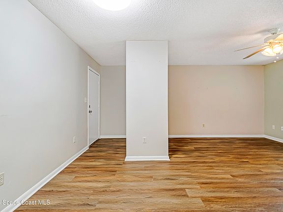 4th image of 3535 Sable Palm Ln Unit B