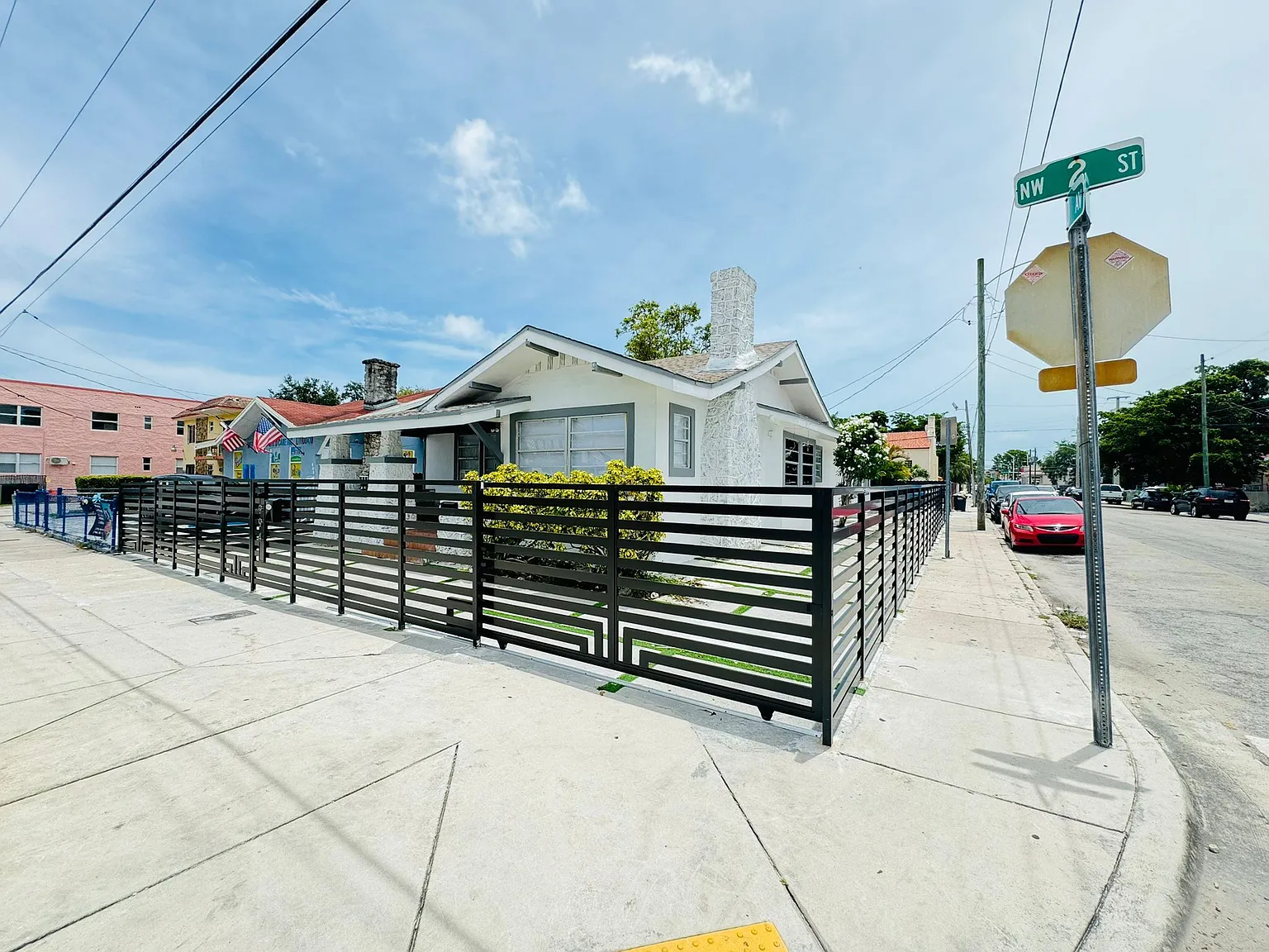 994 NW 2nd St — Photo 3