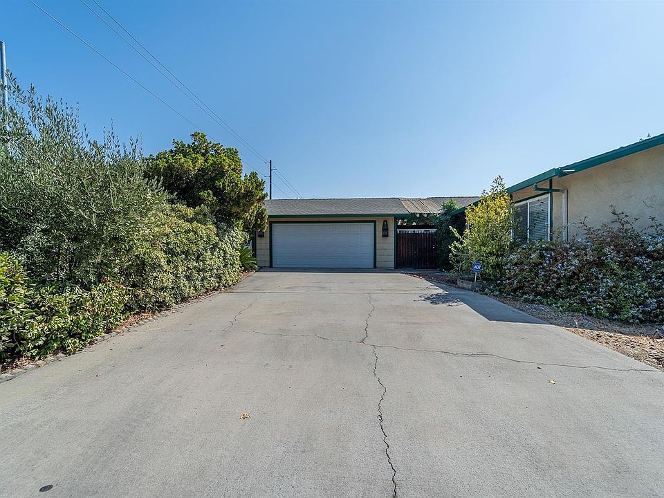 1st image of 800 E Monte Vista Ave