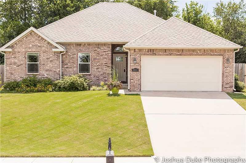 1st image of 3609 W Clearwood Dr