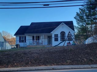 1520 Lyndhurst Rd, Waynesboro, VA 22980