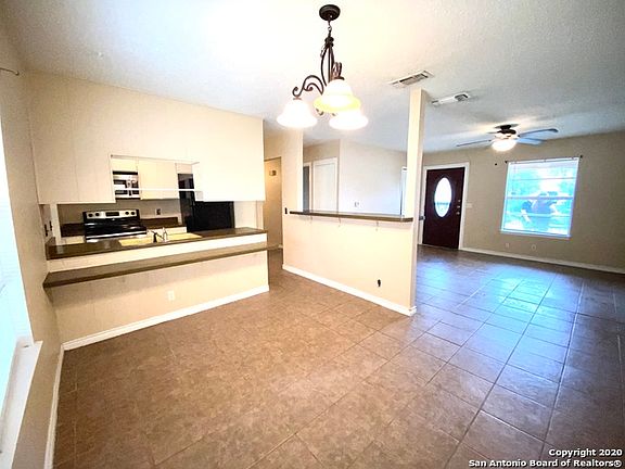 3rd image of 8823 Adams Hill Dr
