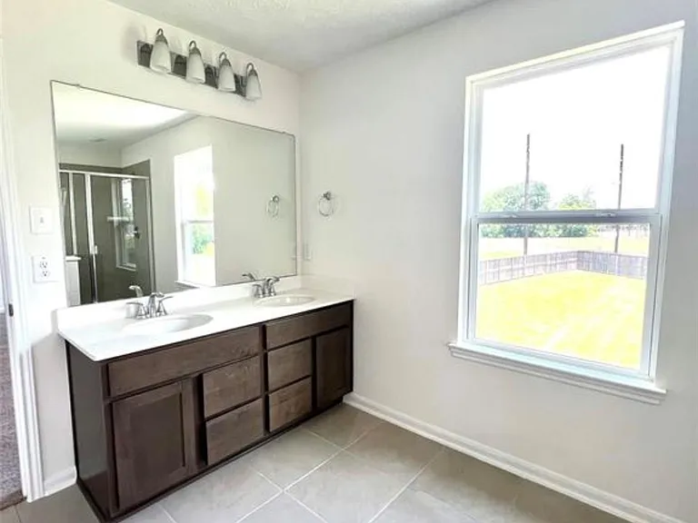 23438 Stahl Creeks Ln — Photo 20