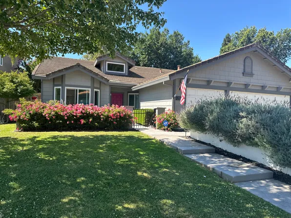 7532 Rio Mondego Dr, Sacramento, CA 95831