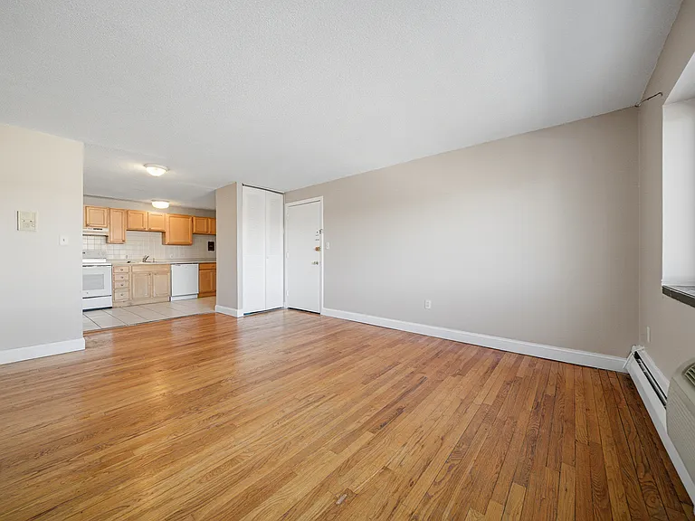 239 Kelton St #41 — Photo 8