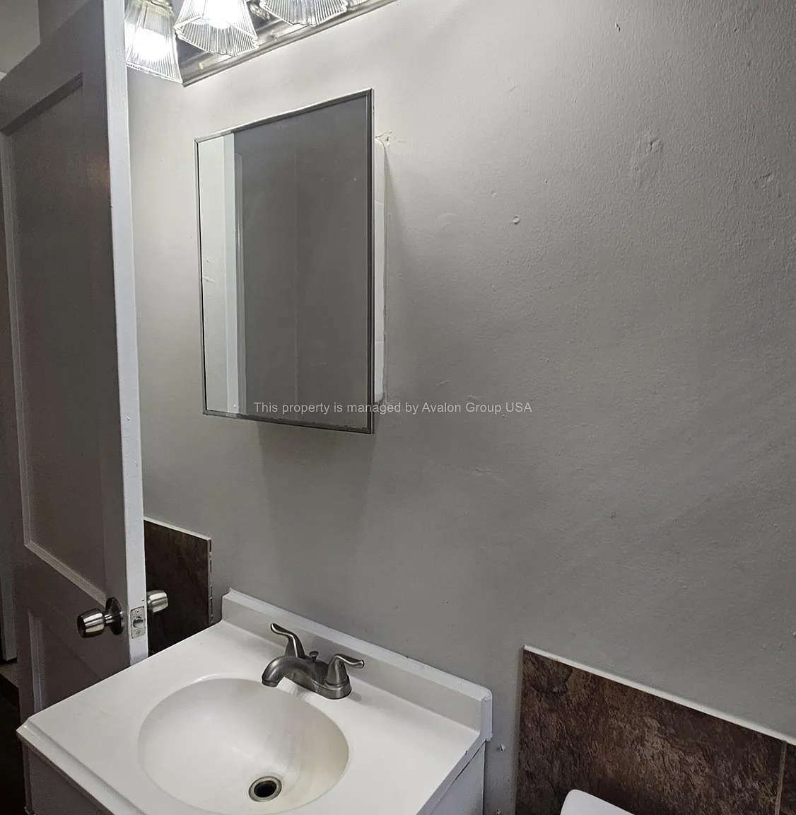2 bed, 850 sqft, $1,345 — Photo 3