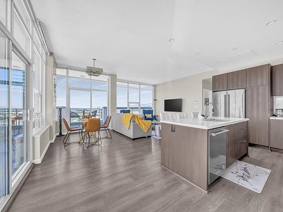 5th image of 530 Whiting Way #2704