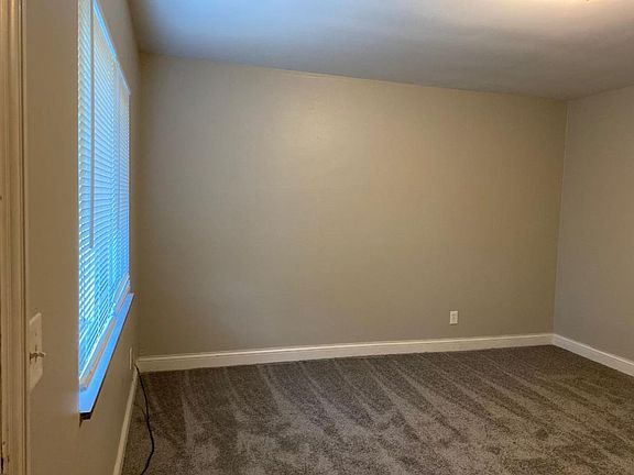 5th image of 739 W Rich St APT D