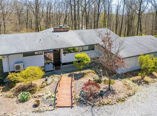 28 Chicken St, Wilton, CT 06897