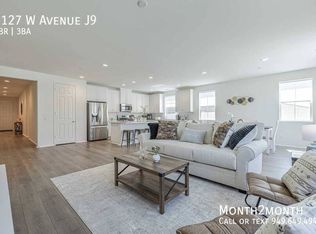 6127 W Avenue J9, Lancaster, CA 93536
