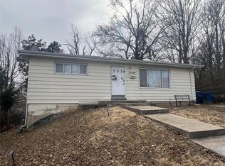 9414 Minerva Ave, Saint Louis, MO 63114