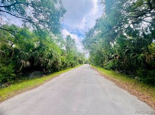 7577 N Chabaud Ter, Crystal River, FL 34428