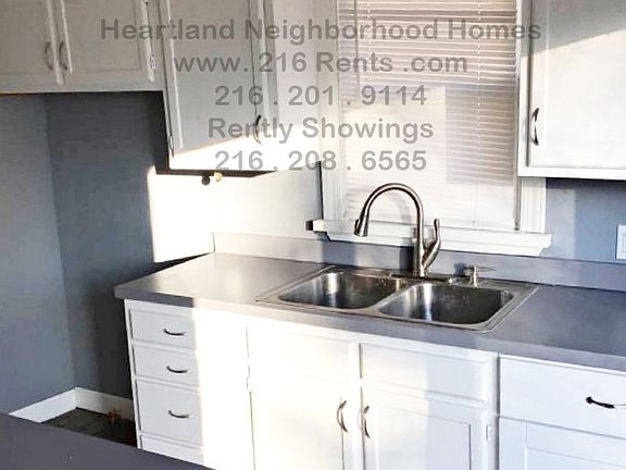 3rd image of 2133 W 101st St