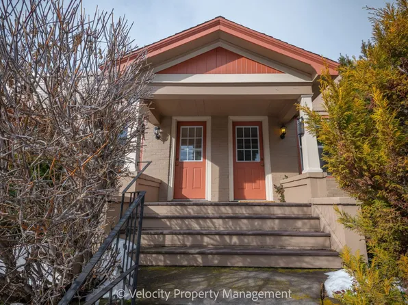 M22, 1601 3rd St #7, Bend, OR 97703