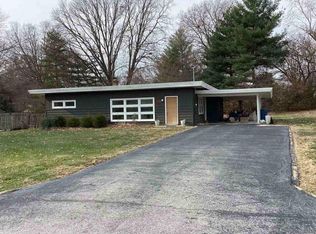 40 Grainey Dr, Glen Carbon, IL