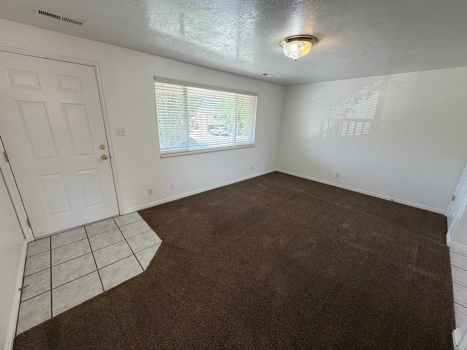 2 bed, $1,325 — Photo 4