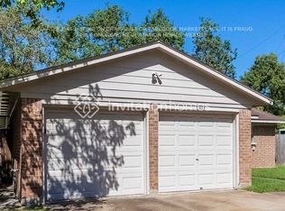 6303 Sioux Dr, Pasadena, TX 77503