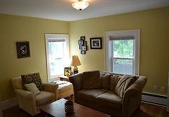 4th image of 234 Washington St #2