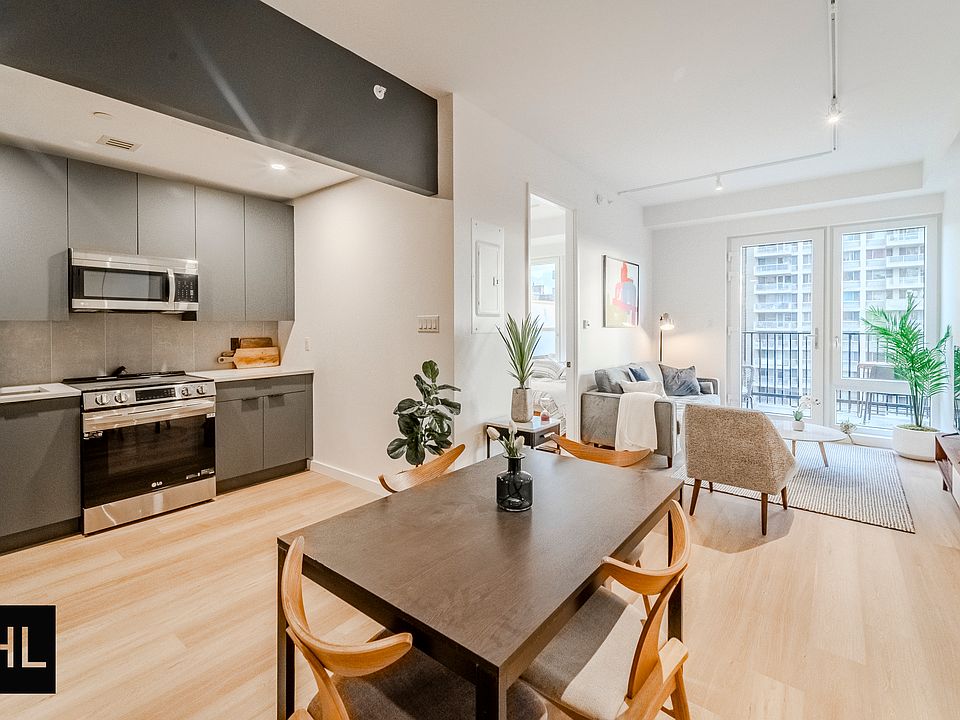 1st image of 931 Carroll St #1015