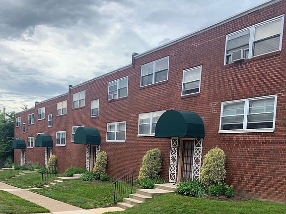 2nd image of 901 E Pleasant Ave #783dfad90