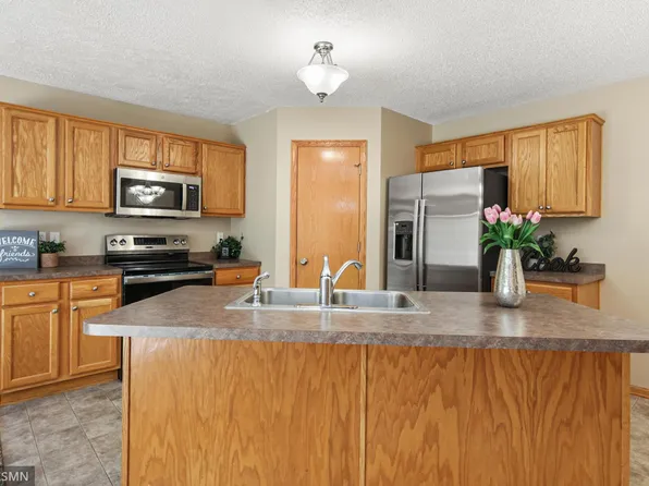20100 Cabrilla Way, Farmington, MN 55024