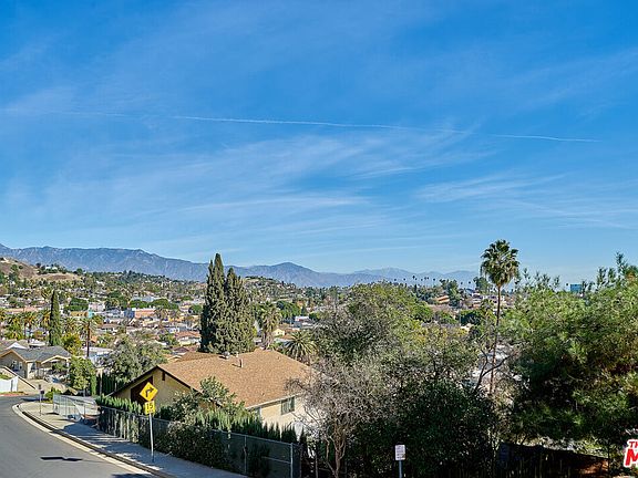 4th image of 4750 Street #1322